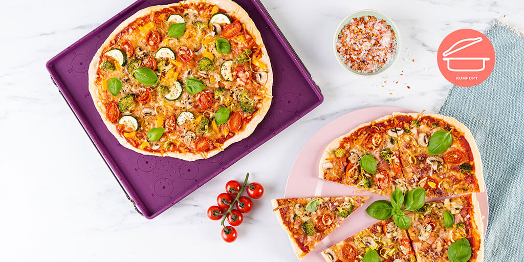 https://www.tupperware.de/assets/uploads/sites/2/2021/02/Tupperware_RUMFORT_Rezept_Krosser-Pizzaboden_Twitter_1024x512_batch_Version2.jpg